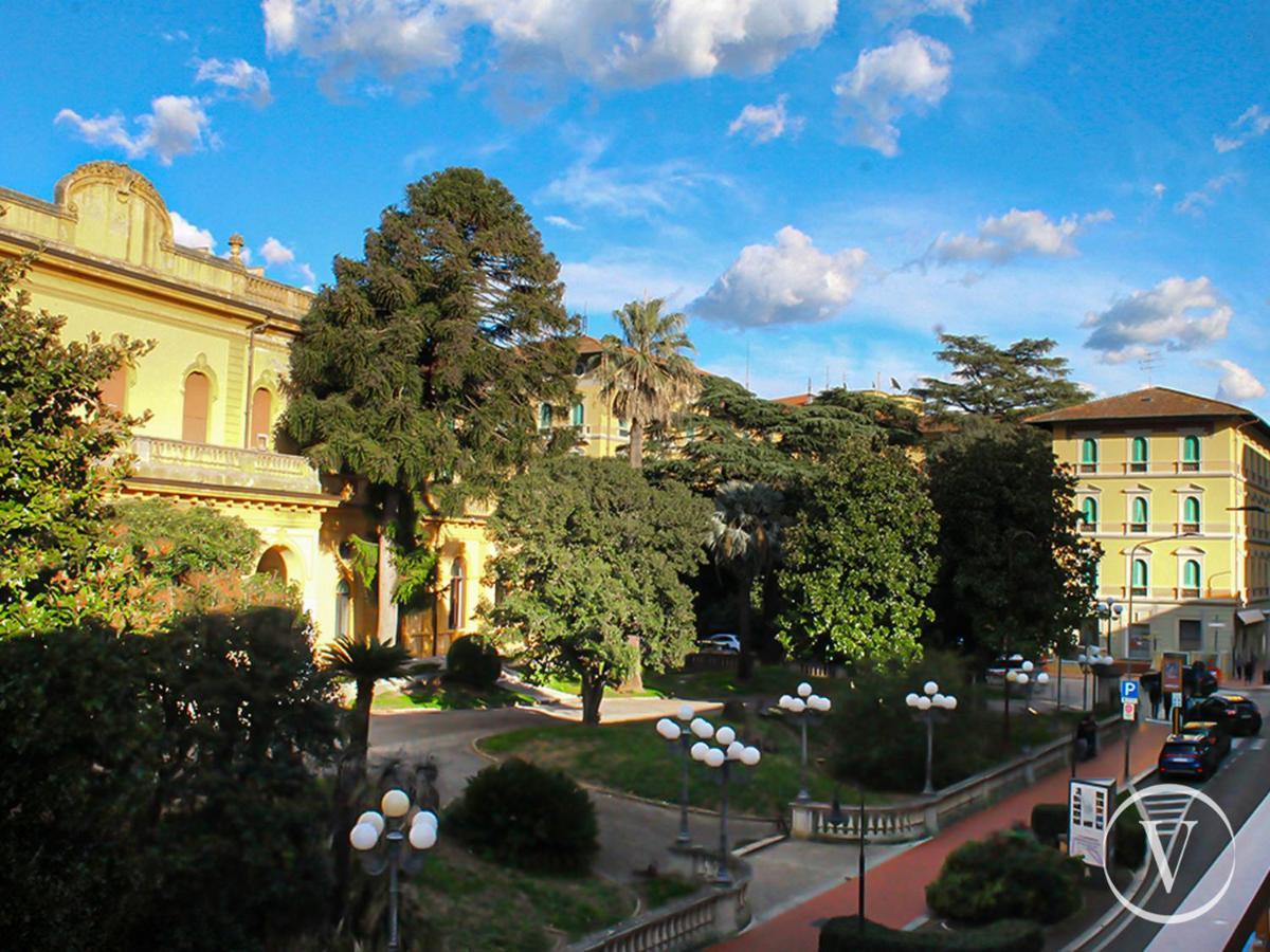 Corso Roma, 37 - Valente Italian Properties Μοντεκατίνι Τέρμε Εξωτερικό φωτογραφία